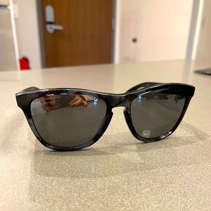 Oakley Frogskin Sunglasses